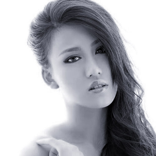 model Monnie Shiu